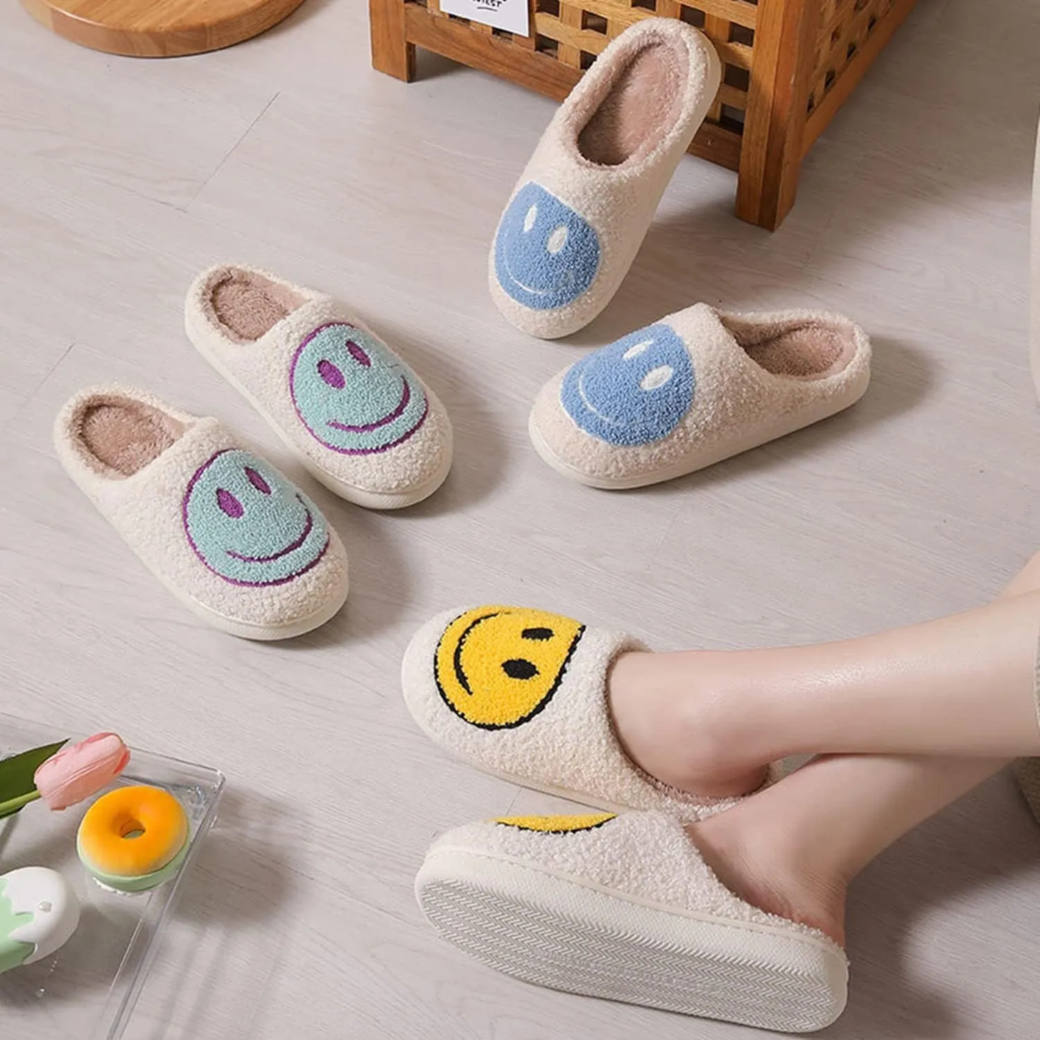 Cute House Slippers for Women Men with Memory Foam Retro Happy Face Cozy Indoor Outdoor Fuzzy Plush Shoes